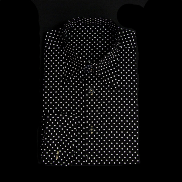 ブラック / ホワイトの特殊柄 レギュラーカラー　ドゥエボットーニダブルカフス（フレンチカフス）のワイシャツ