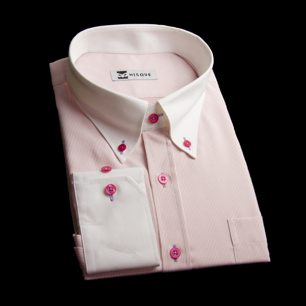 ピンクのストライプ柄 ボタンダウンカラーレギュラー　角落ち（カットオフ）のワイシャツ