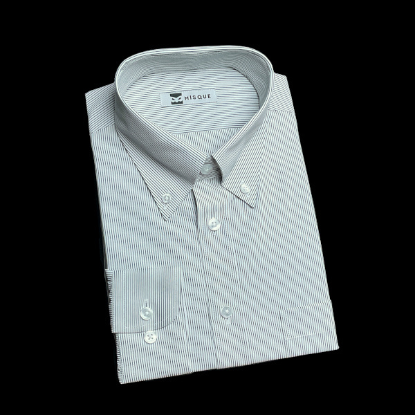 ブラックストライプのボタンダウンカラーシャツ