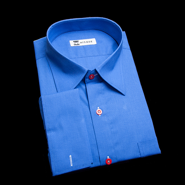 ブルーの無地柄 レギュラーカラーダブルカフス（フレンチカフス）のワイシャツ